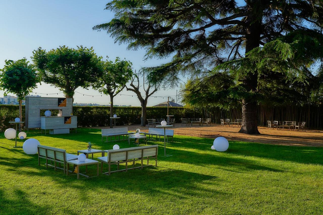 Hotel Arrey Alella Buitenkant foto